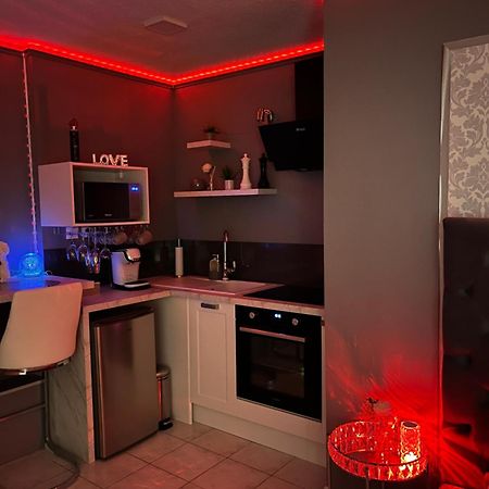 « Le Boudoir D'Elodie » Le Spa Romantique Saint-Léonard Eksteriør billede